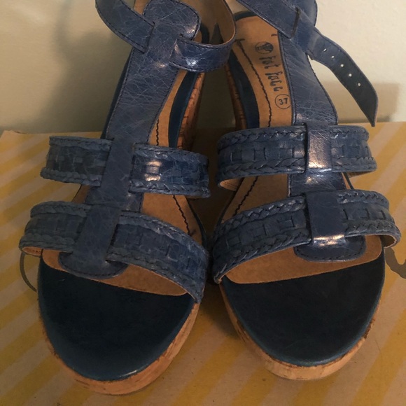 Fat Face Cornflower Blue Summer Platform Sandals - Picture 2 of 4